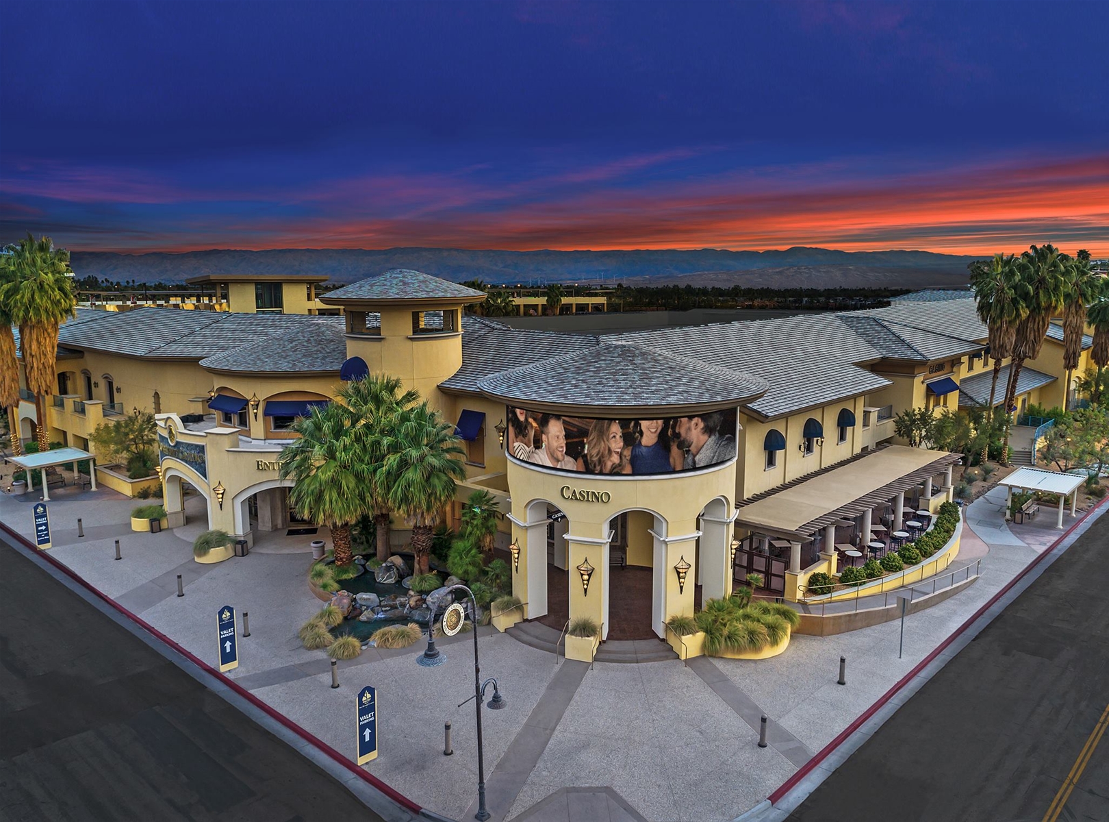 Casino Near Palm Springs Outlet Mall